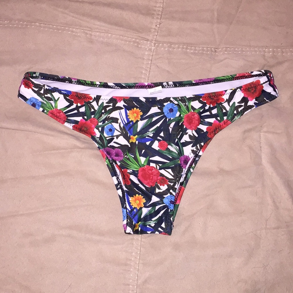 Floral bikini bottoms